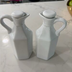 Chic White Ceramic Cruet Pair